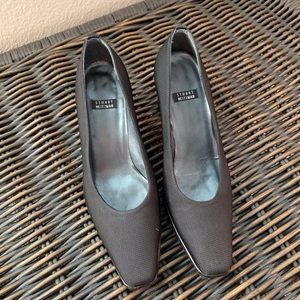 Stuart Weitzman low heeled pump in black